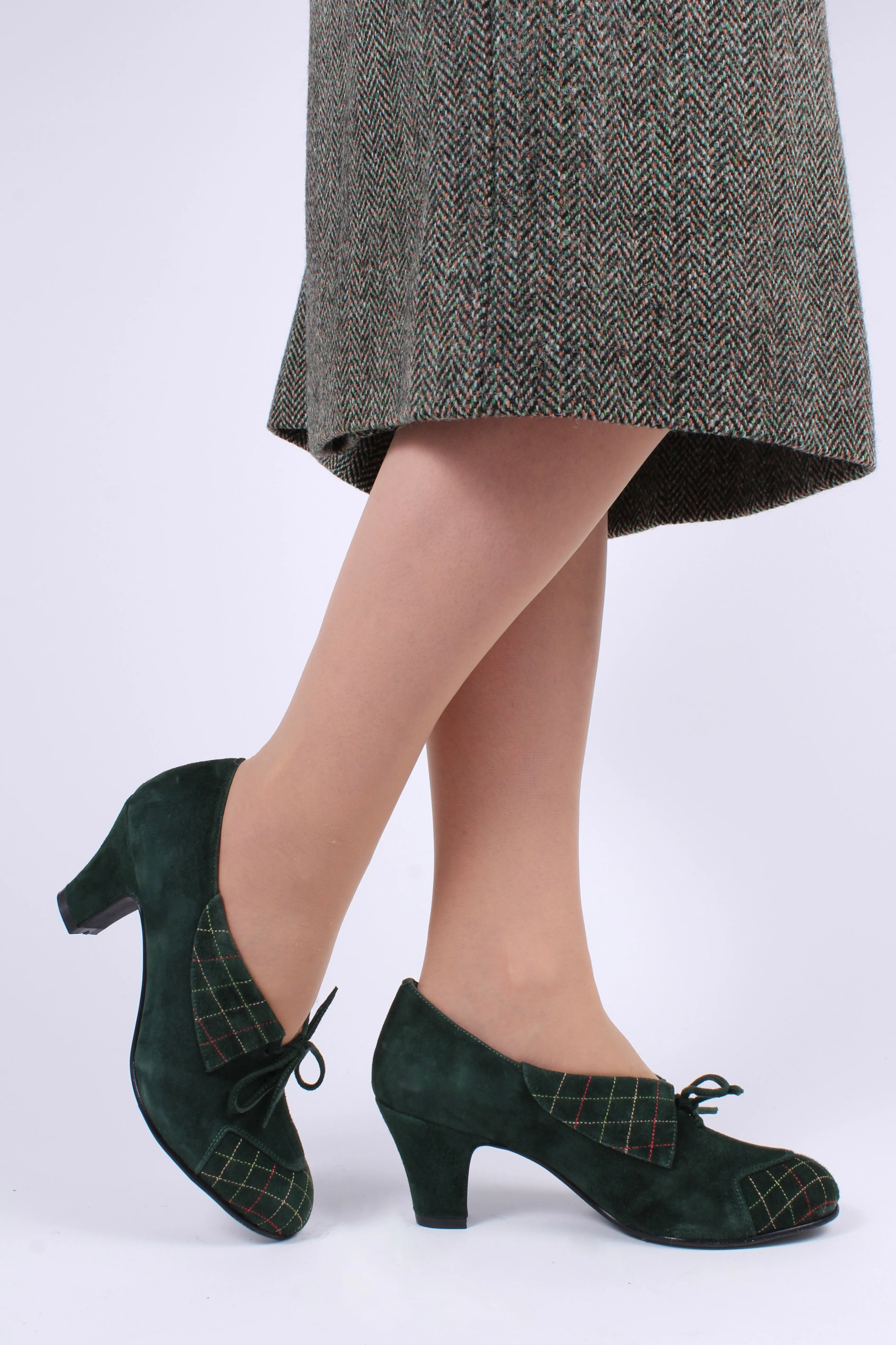 40's vintage style pumps in suede with colored stitches - Dark Green - Edith