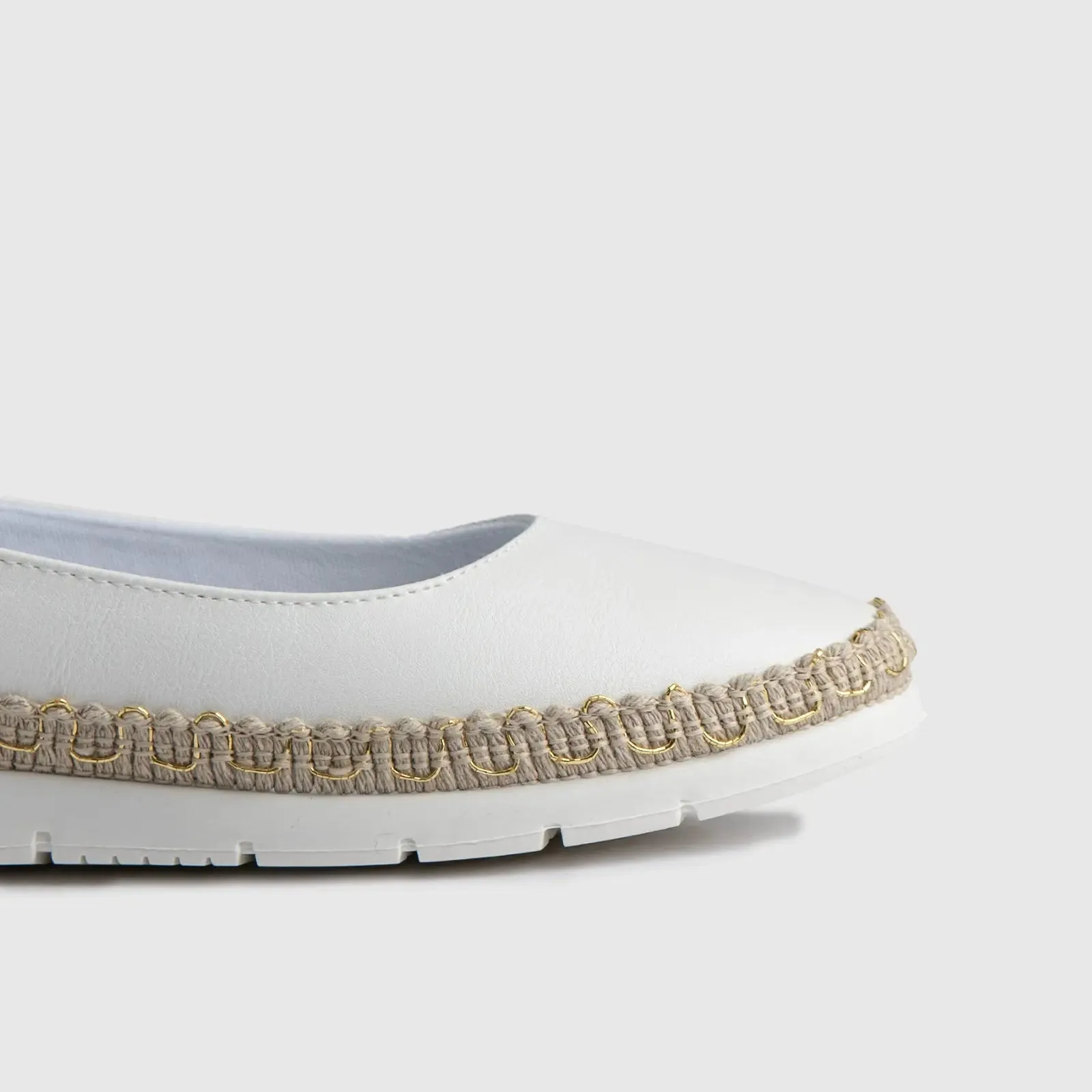 Comfort Pump White 10397