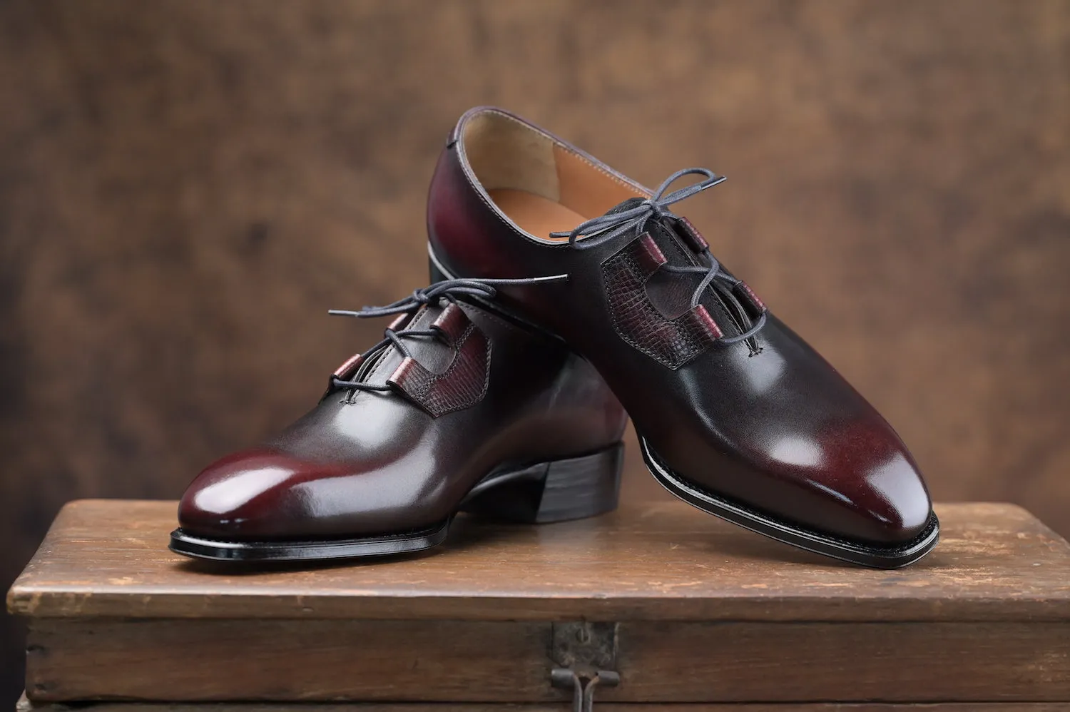 HAKUSAN Wholecut Oxfords