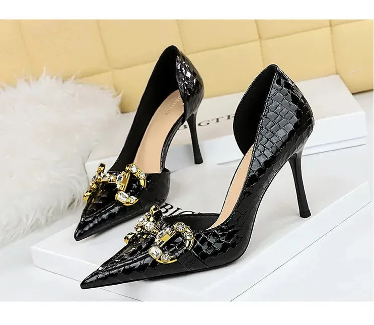Luxury Rhinestone Buckle Pointed-Toe Stiletto Heels – Black Crocodile Pattern Pumps
