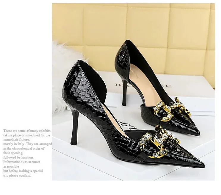 Luxury Rhinestone Buckle Pointed-Toe Stiletto Heels – Black Crocodile Pattern Pumps