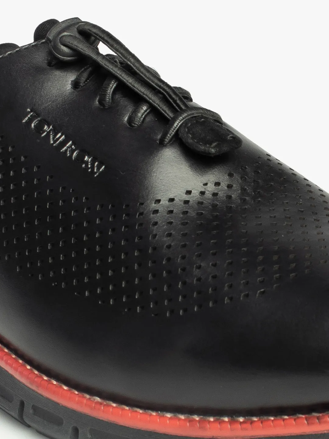 Men Black Perforation Oxford Shoes