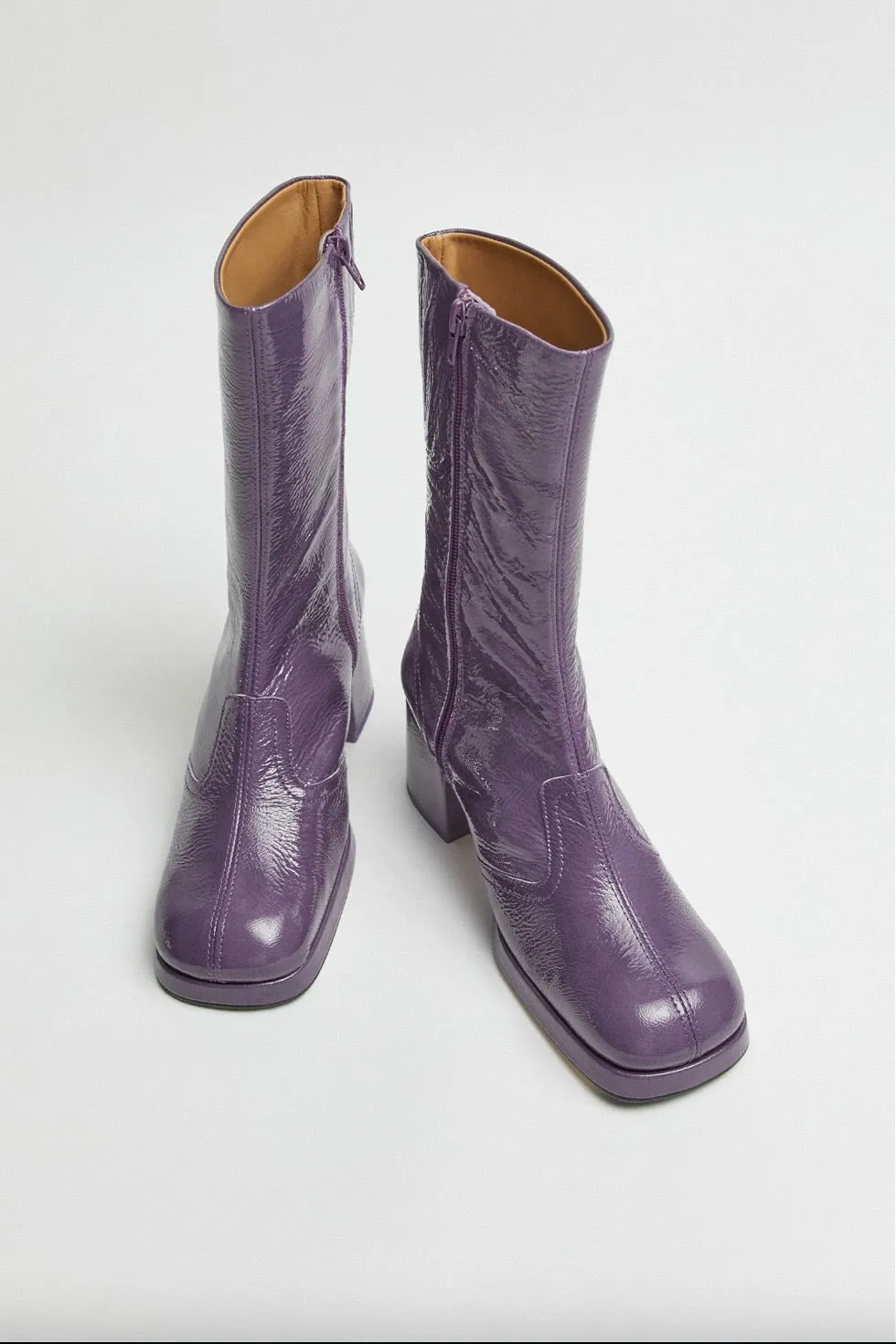 Miista - Cass Boot: Purple