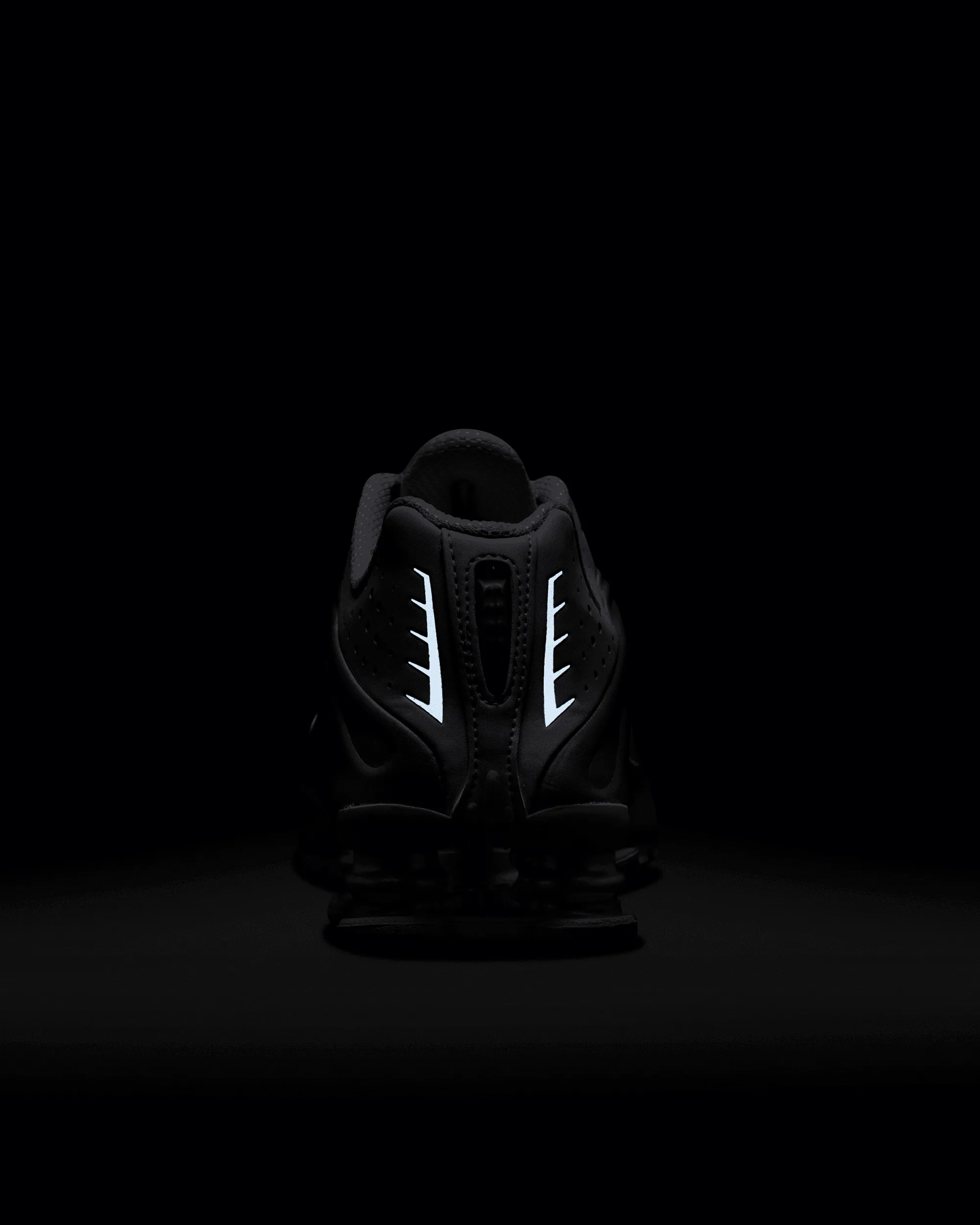 Shox R4 - White / Barely Grape / Platinum