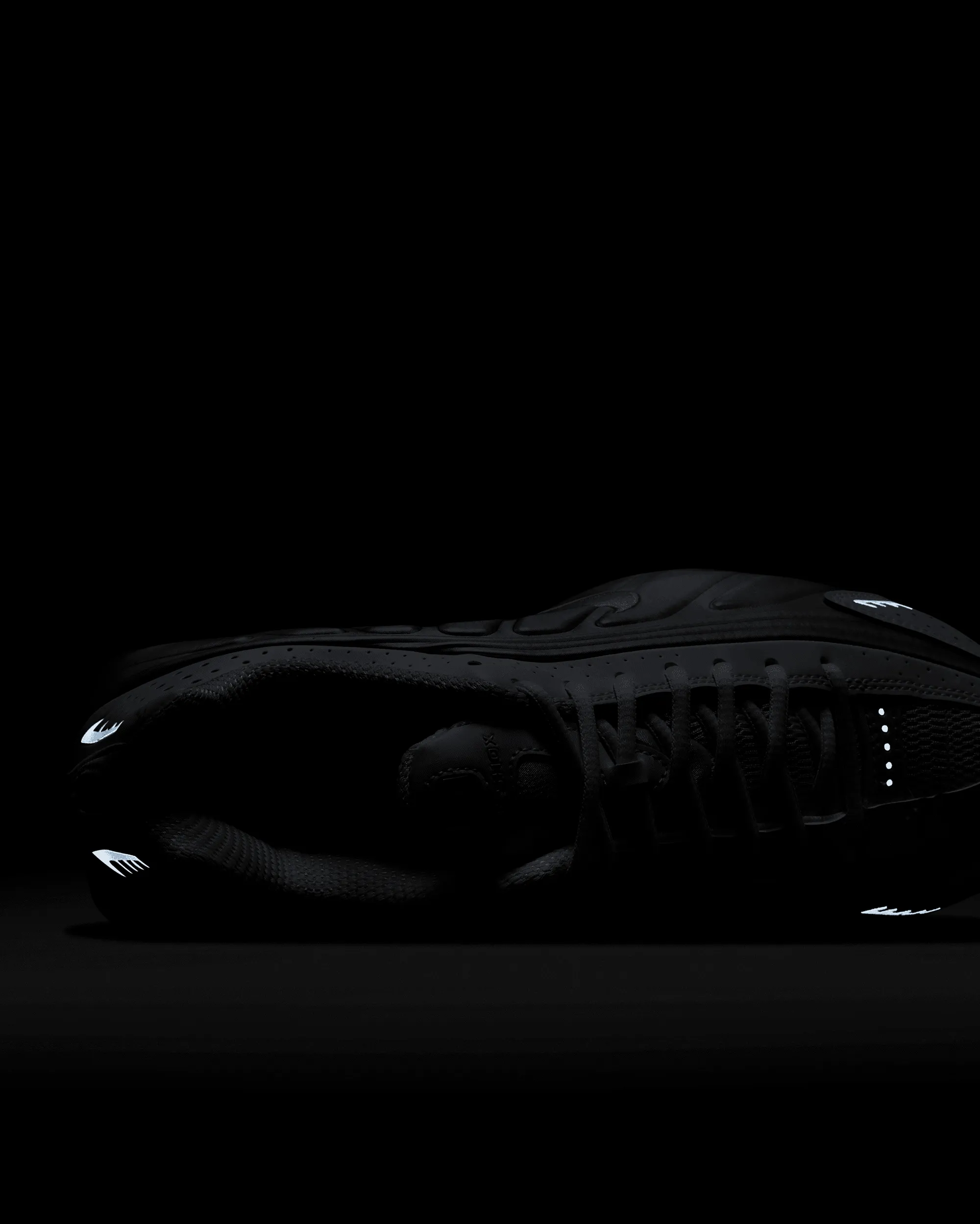 Shox R4 - White / Barely Grape / Platinum
