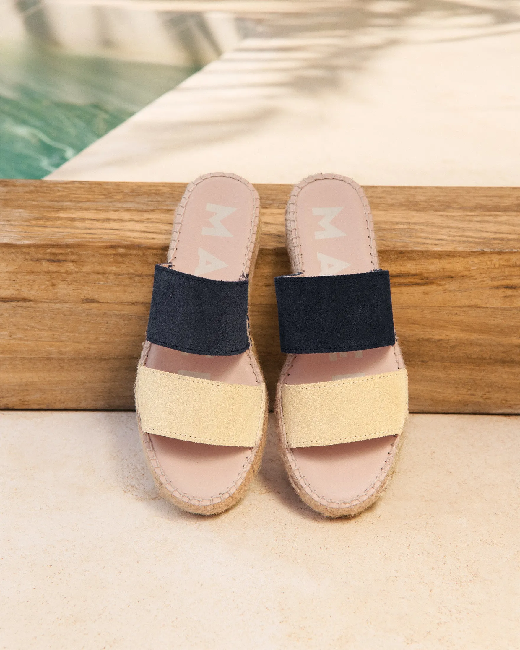 Suede Double Sole|Two Bands Sandals - R80JB - Venice Champagne Beige And Patriot Blue